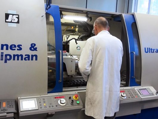 CNC Grinding Companies UK